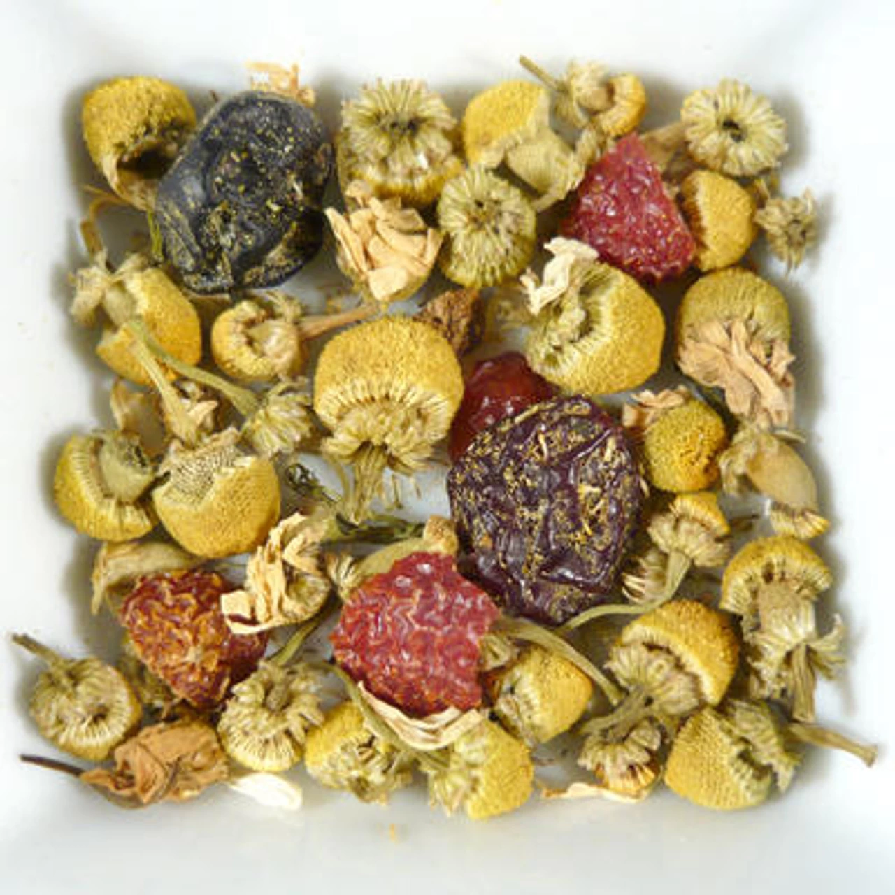 Organic Chamomile Fruit Herbal Tea 1 Organic Chamomile Fruit Herbal Tea