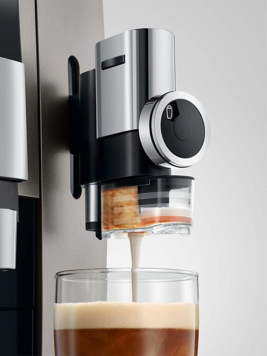 Jura J8 Superautomatic Espresso Machine 6 Jura J8 Superautomatic Espresso Machine - Image 6